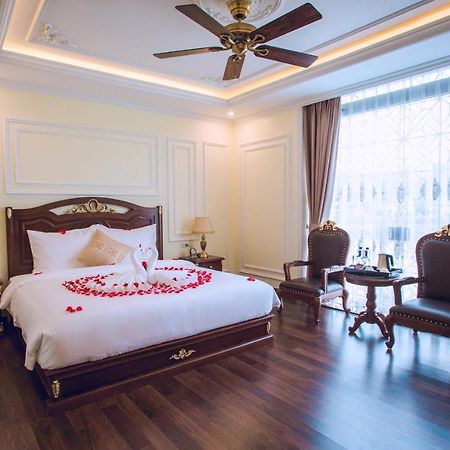 Thai Ha Luxury Hotel Cho Moi  Exterior photo